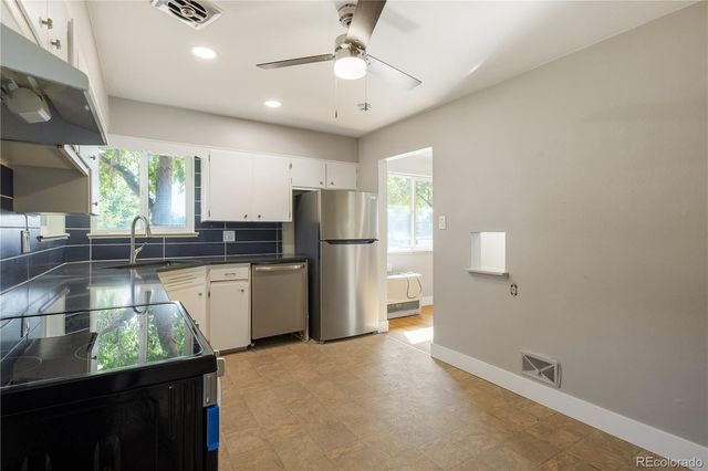 8735 W 54th Place, Arvada, CO 80002