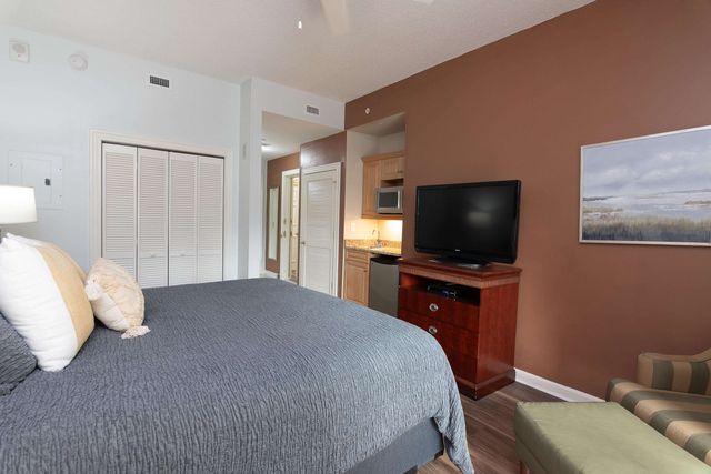 9994 Beach Club Dr Apt L02, Myrtle Beach, SC 29572