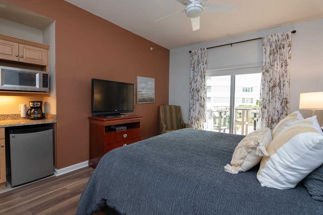 9994 Beach Club Dr Apt L02, Myrtle Beach, SC 29572