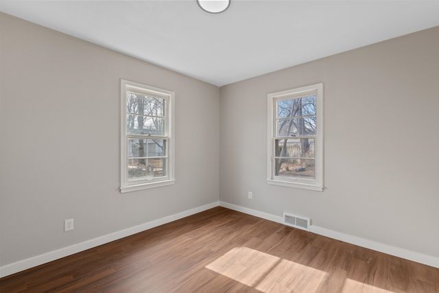 2313 S Volutsia Ave, Wichita, KS 67211