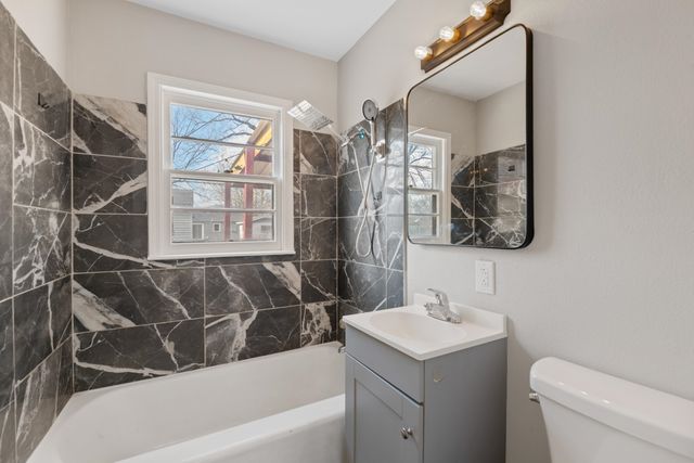 2313 S Volutsia Ave, Wichita, KS 67211