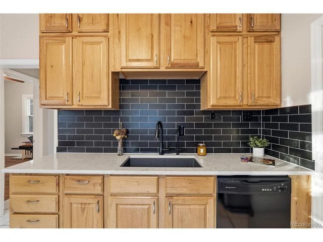 1416 Stuart St, Denver, CO 80204