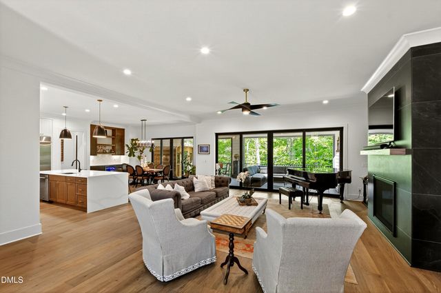 1424 Lake Adventure Court, Raleigh, NC 27613