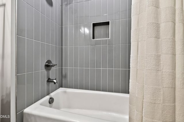 1424 Lake Adventure Court, Raleigh, NC 27613