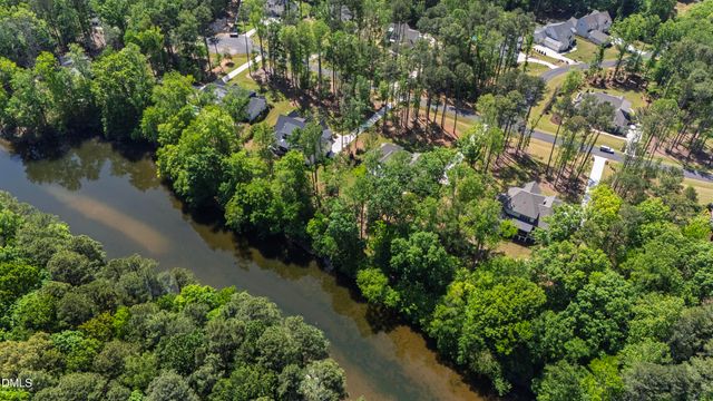 1424 Lake Adventure Court, Raleigh, NC 27613