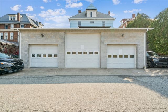 568 N Main St, City Of Greensburg, PA 15601