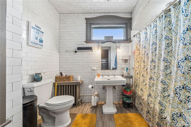 568 N Main St, City Of Greensburg, PA 15601