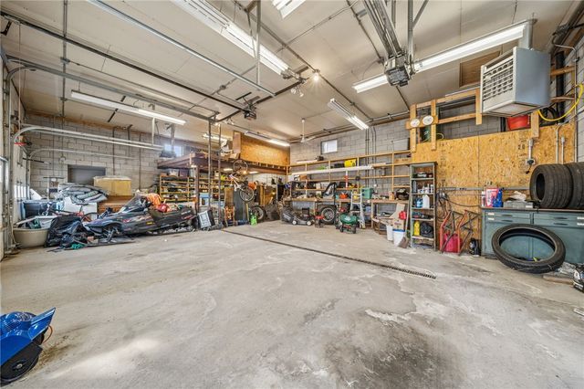 568 N Main St, City Of Greensburg, PA 15601