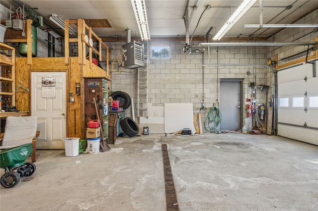 568 N Main St, City Of Greensburg, PA 15601