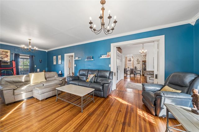 568 N Main St, City Of Greensburg, PA 15601