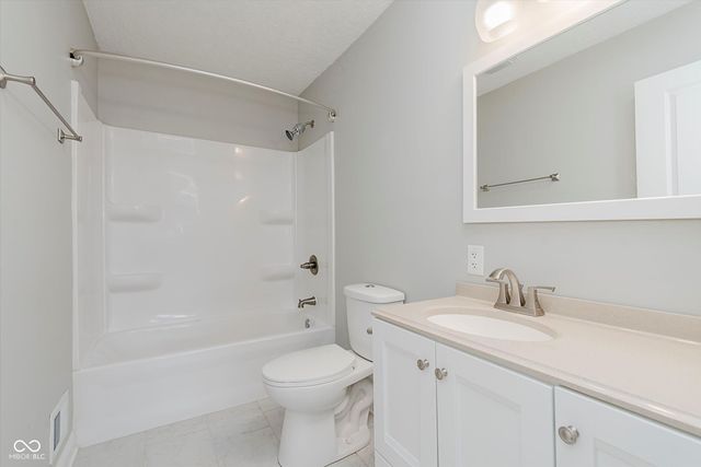 10409 Barmore Avenue, Carmel, IN 46280