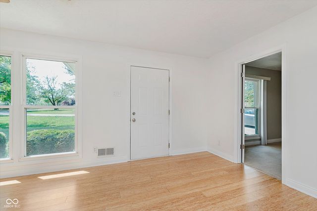 10409 Barmore Avenue, Carmel, IN 46280