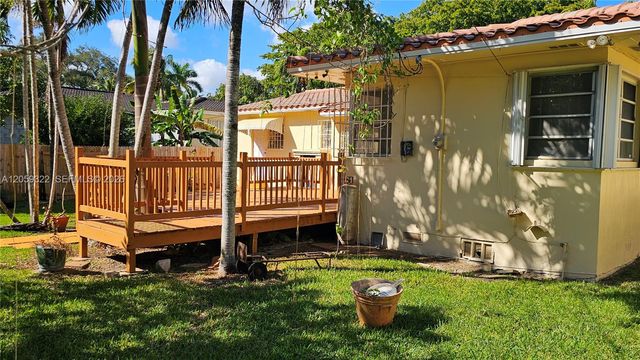 156 NW 88th St, El Portal, FL 33150