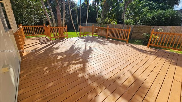 156 NW 88th St, El Portal, FL 33150