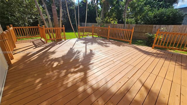 156 NW 88th St, El Portal, FL 33150