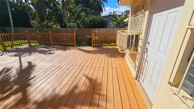 156 NW 88th St, El Portal, FL 33150