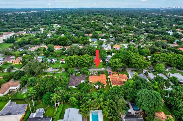 156 NW 88th St, El Portal, FL 33150