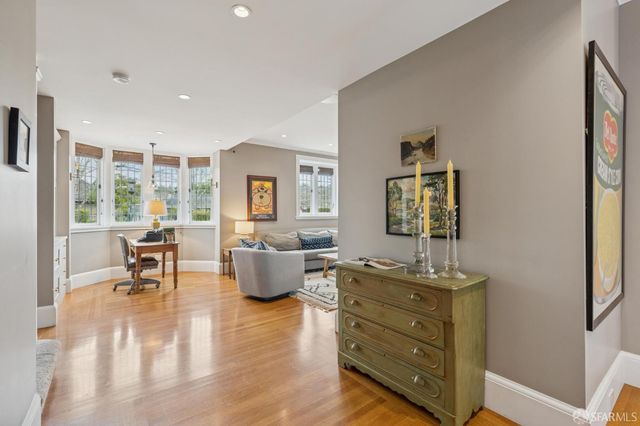 62 Farragut Avenue, Piedmont, CA 94610