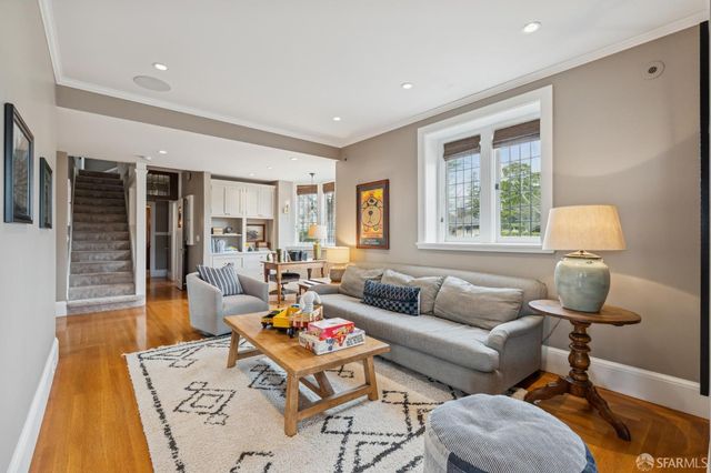 62 Farragut Avenue, Piedmont, CA 94610