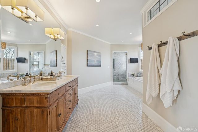 62 Farragut Avenue, Piedmont, CA 94610