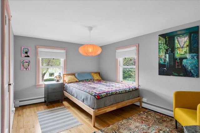 22 Proctor Avenue, South Burlington, VT 05403