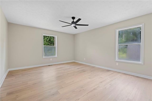 4553 Mars Court NW, Acworth, GA 30101