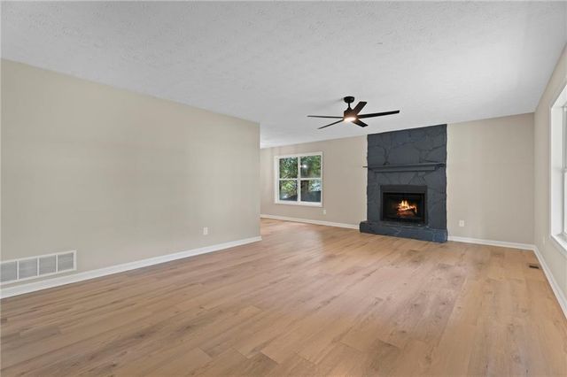 4553 Mars Court NW, Acworth, GA 30101
