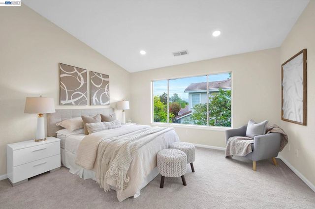 37489 Summer Holly Cmn, Fremont, CA 94536