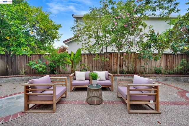 37489 Summer Holly Cmn, Fremont, CA 94536