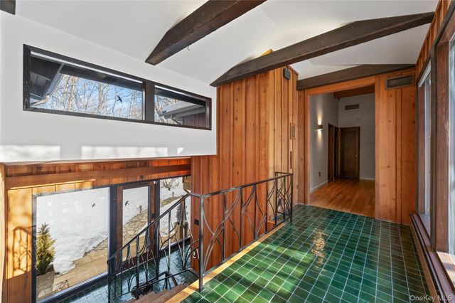 4 McGuire Lane, Croton-on-hudson, NY 10567