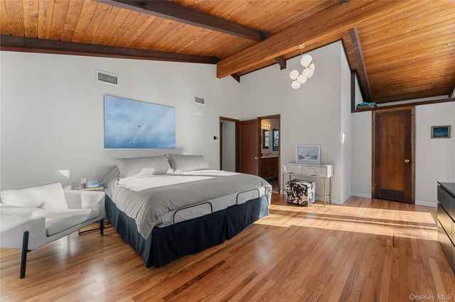 4 McGuire Lane, Croton-on-hudson, NY 10567