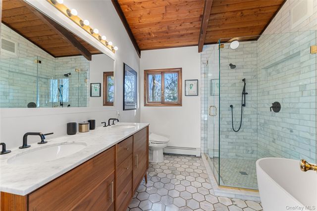 4 McGuire Lane, Croton-on-hudson, NY 10567