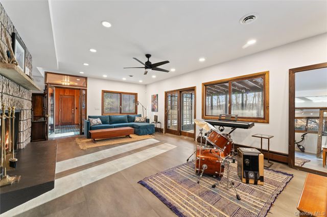 4 McGuire Lane, Croton-on-hudson, NY 10567