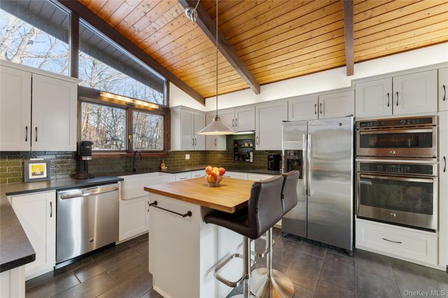 4 McGuire Lane, Croton-on-hudson, NY 10567