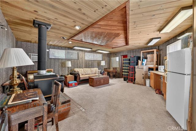 7307 Lenox Avenue, Riverside, CA 92504