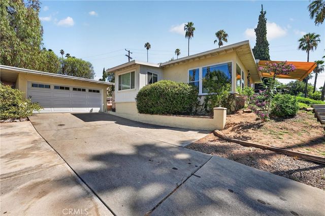7307 Lenox Avenue, Riverside, CA 92504