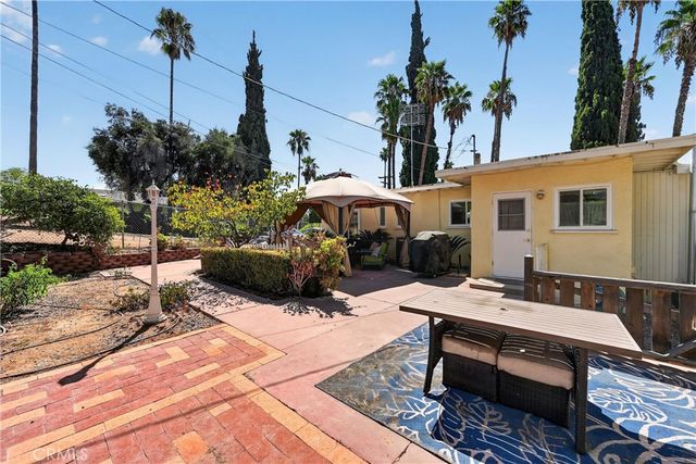 7307 Lenox Avenue, Riverside, CA 92504