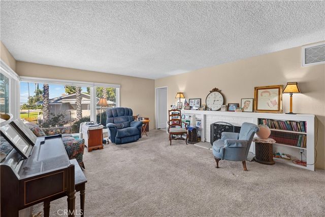 7307 Lenox Avenue, Riverside, CA 92504