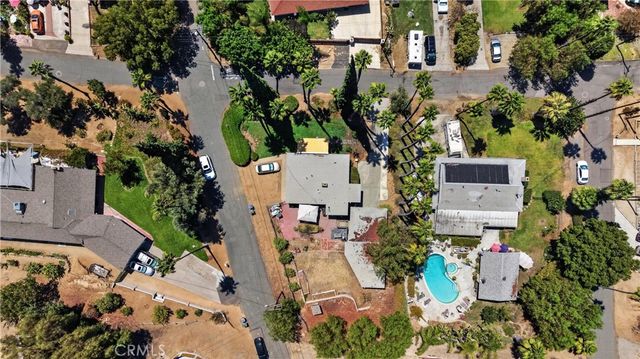 7307 Lenox Avenue, Riverside, CA 92504