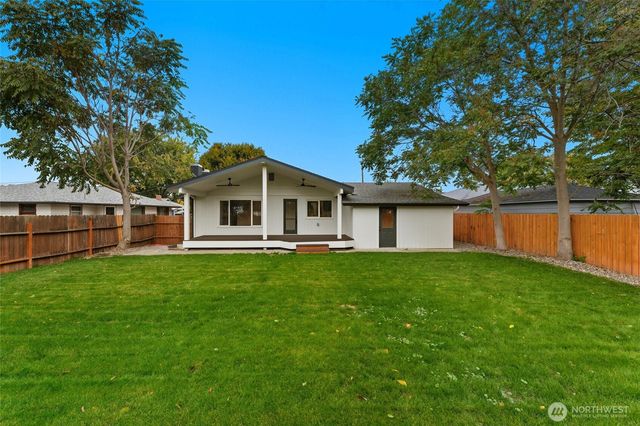 1328 Dakota Street, Walla Walla, WA 99362