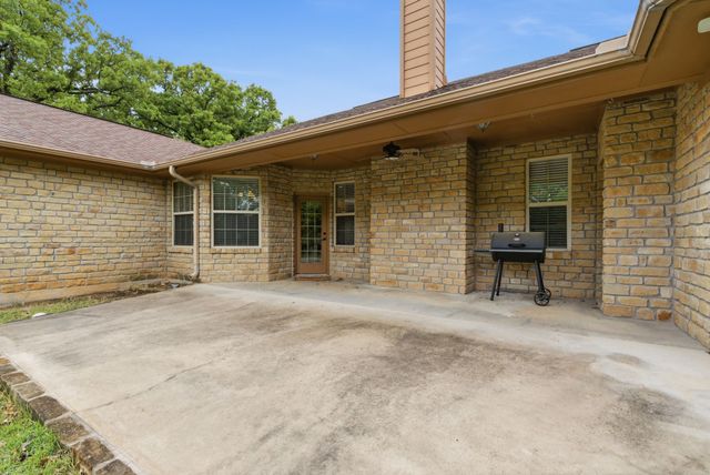1596 County Road 510, Stephenville, TX 76401
