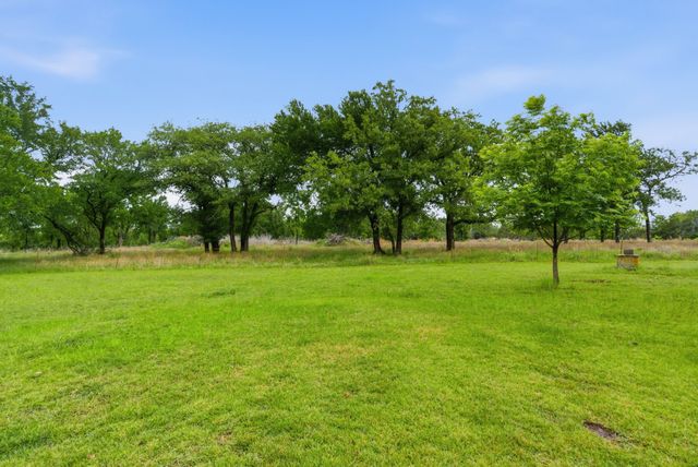 1596 County Road 510, Stephenville, TX 76401