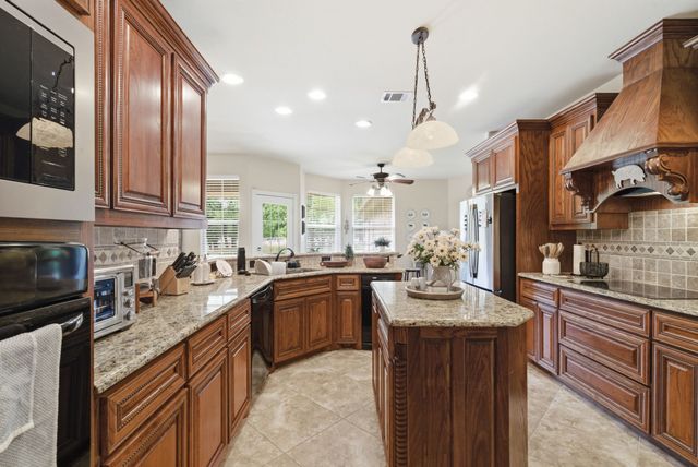 1596 County Road 510, Stephenville, TX 76401