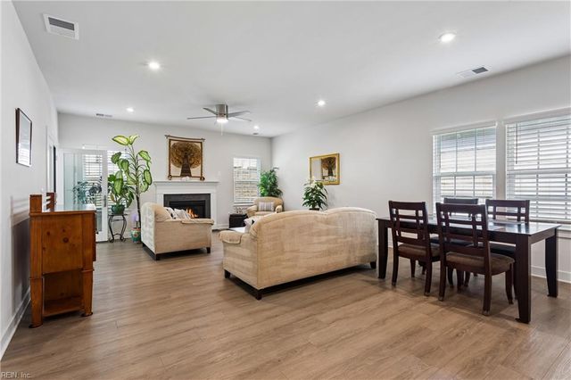 207 Apprentice LNDG, Williamsburg, VA 23185