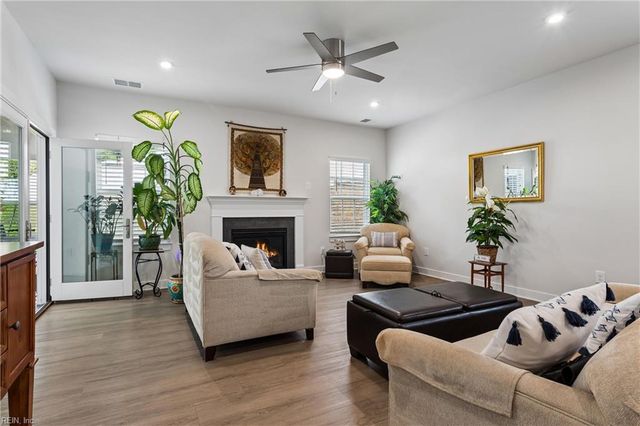 207 Apprentice LNDG, Williamsburg, VA 23185
