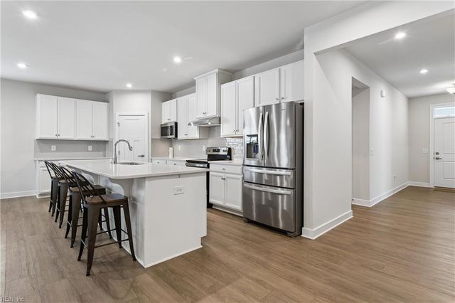 207 Apprentice LNDG, Williamsburg, VA 23185