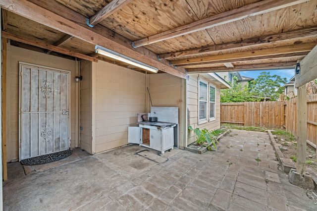 8131 Golden Trace Court, Houston, TX 77083