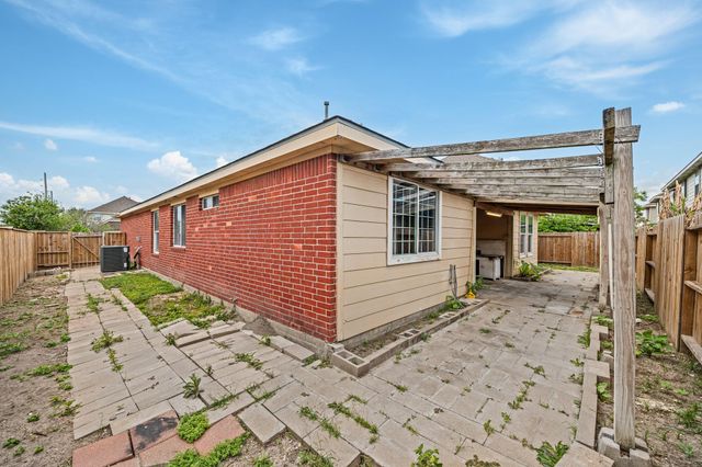 8131 Golden Trace Court, Houston, TX 77083