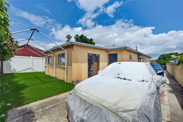 981 W Upland, San Pedro, CA 90731