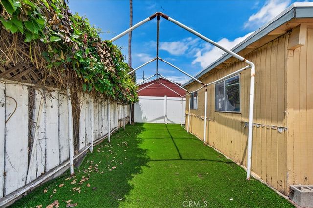 981 W Upland, San Pedro, CA 90731